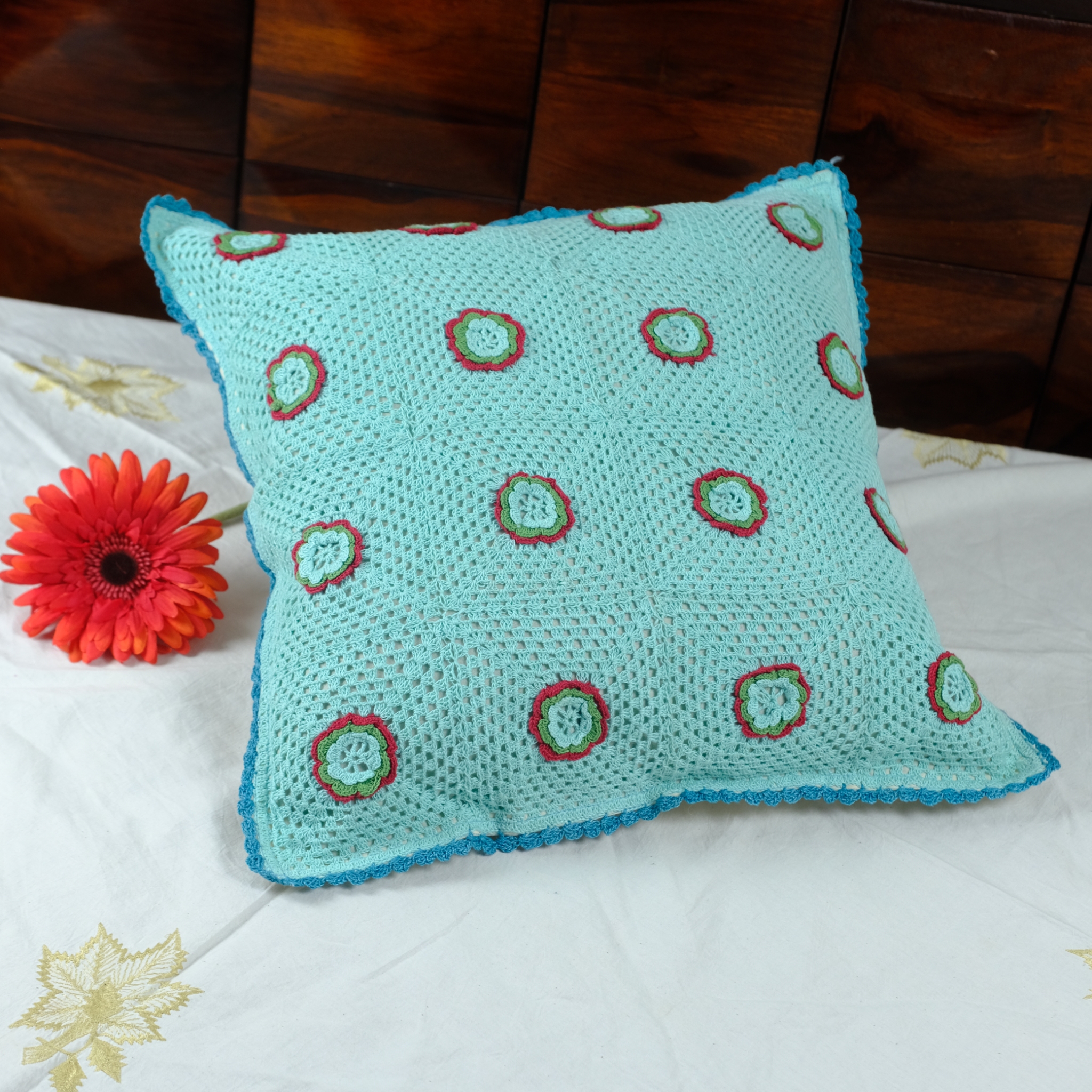 Granny Square Cushion – merinoandtomatoes